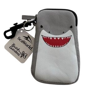 NWT SeaWorld Shark Wallet
